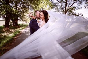 Je svatba fraška nebo životní událost?