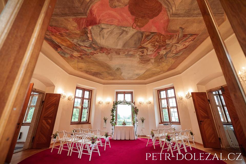 Pavilion Vojteska room decorated for wedding ceremony