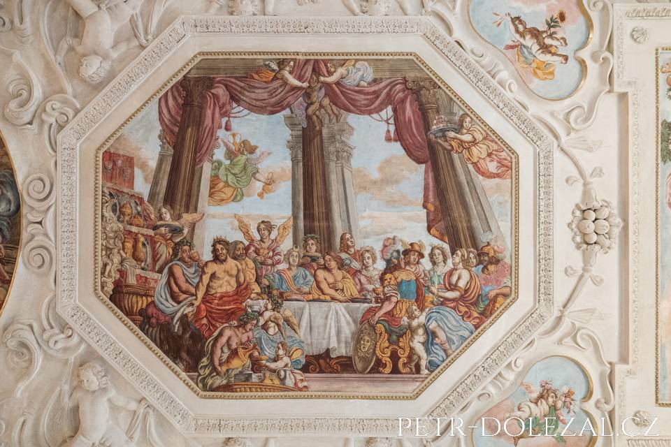 Detail dekorace stropu v Lobkowiczkém paláci
