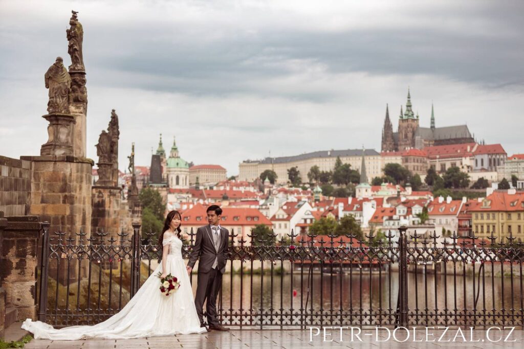 Pre Wedding photo from Prague Charles bridge