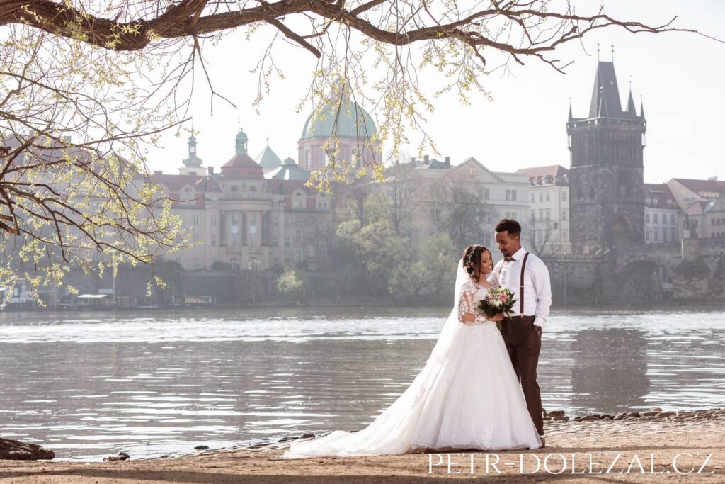 Pre Wedding photo from Prague Vltava riverside