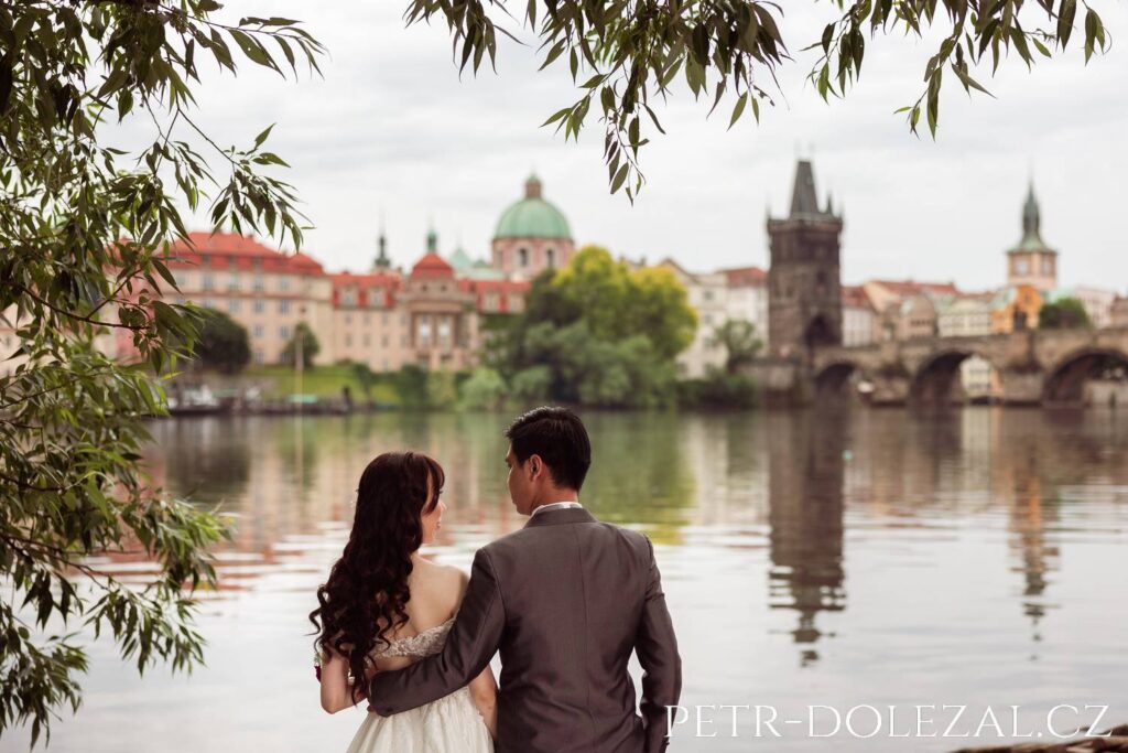 Pre Wedding photo from Prague Vltava riverside