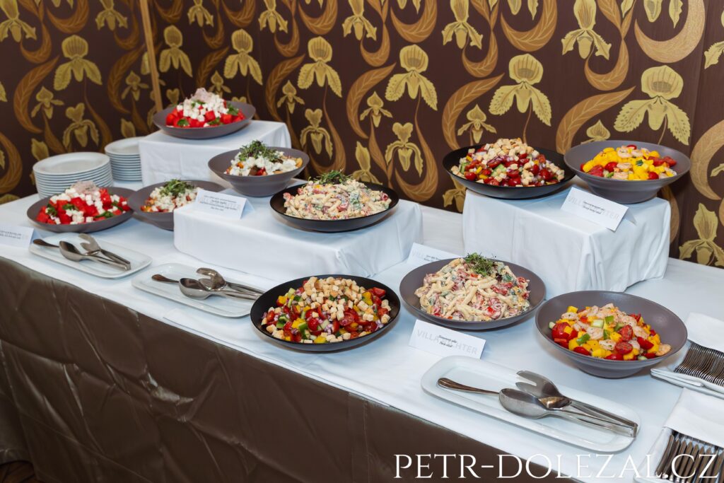 Studená jídla svatebního rautu ve Ville Richter